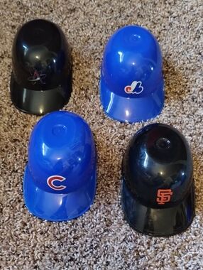 MLB Plastic Caps